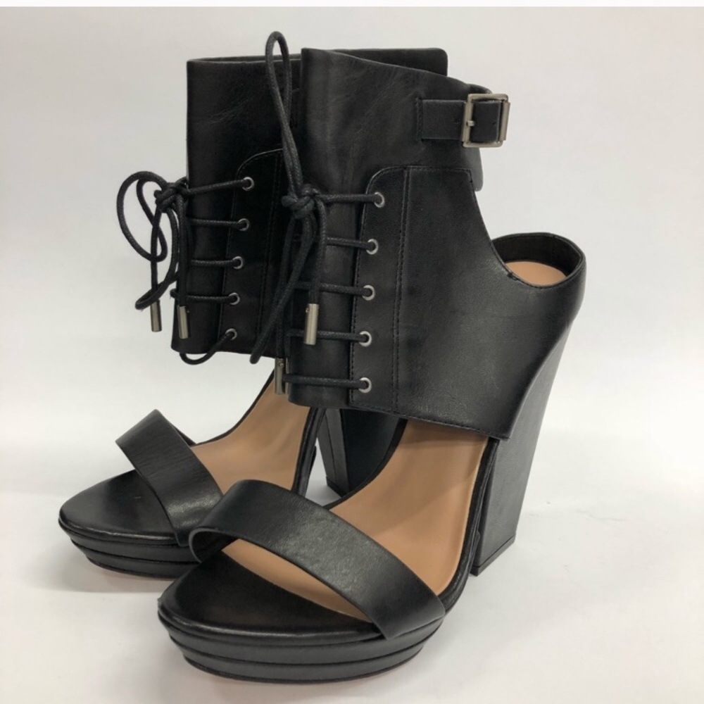 BcbgMaxArzia Runway Wedges